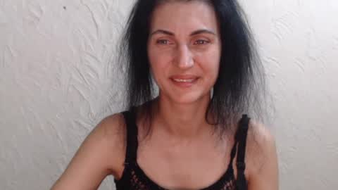 Snapshot of nensyfay_ chatting on June 18, 2026, 3:27 pm Nensy online show from June 18, 2026, 3:27 pm