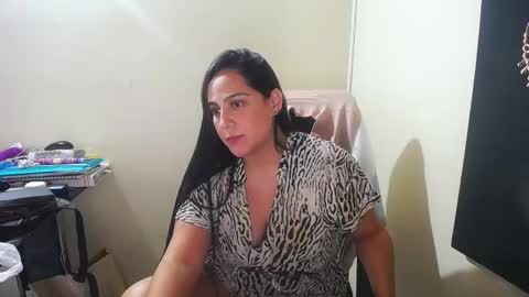 kelly lopez online show from December 30, 2024, 7:42 pm