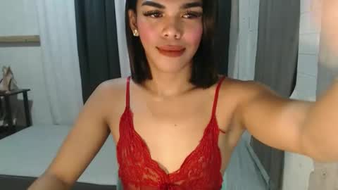 Snapshot of neomi_hardcock chatting on October 16, 2025, 9:21 am neomi online show from October 16, 2025, 9:21 am