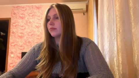 Snapshot of neomimaddern chatting on April 21, 2026, 3:13 am neomimaddern online show from April 21, 2026, 3:13 am