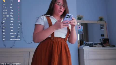 Riley online show from December 9, 2024, 11:58 am