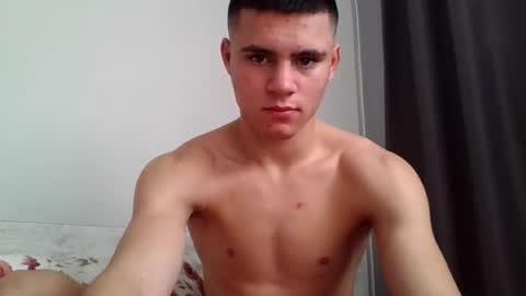 Snapshot of neoplayboy2 chatting on October 19, 2025, 8:37 am neoplayboy2 online show from October 19, 2025, 8:37 am