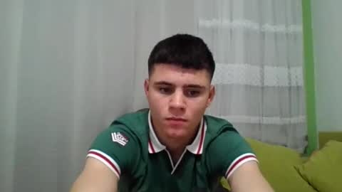Snapshot of neoplayboy2 chatting on November 20, 2025, 6:51 pm neoplayboy2 online show from November 20, 2025, 6:51 pm