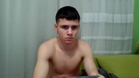 Snapshot of neoplayboy2 chatting on November 23, 2025, 10:20 pm neoplayboy2 online show from November 23, 2025, 10:20 pm