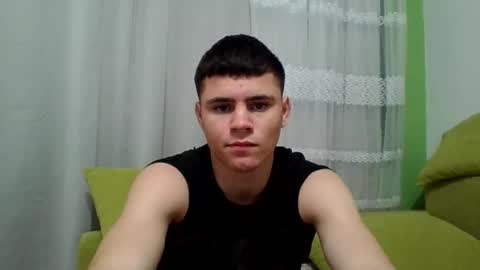 Snapshot of neoplayboy2 chatting on November 24, 2025, 6:51 pm neoplayboy2 online show from November 24, 2025, 6:51 pm