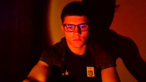 Snapshot of neoplayboy2 chatting on December 1, 2025, 7:19 pm neoplayboy2 online show from December 1, 2025, 7:19 pm