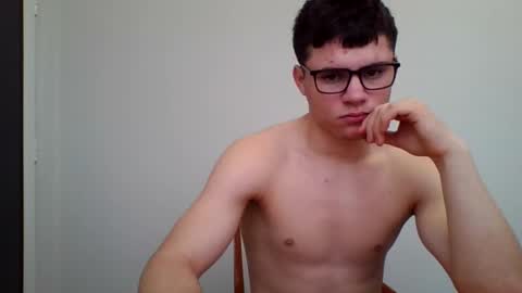Snapshot of neoplayboy2 chatting on December 21, 2025, 1:18 pm neoplayboy2 online show from December 21, 2025, 1:18 pm