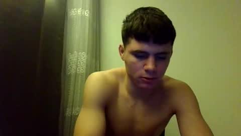 Snapshot of neoplayboy2 chatting on January 9, 2026, 8:43 pm neoplayboy2 online show from January 9, 2026, 8:43 pm