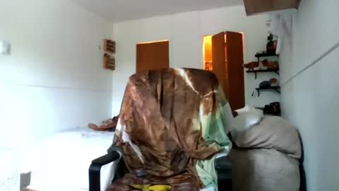 Snapshot of nephew_p chatting on June 15, 2026, 9:06 pm nephew_p online show from June 15, 2026, 9:06 pm