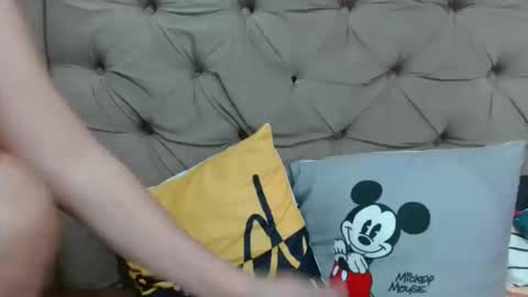 Snapshot of nerdypinaypie chatting on December 17, 2025, 2:28 am nerdypinaypie online show from December 17, 2025, 2:28 am