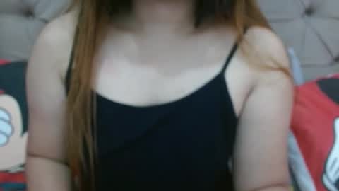 Snapshot of nerdypinaypie chatting on December 19, 2025, 1:34 am nerdypinaypie online show from December 19, 2025, 1:34 am