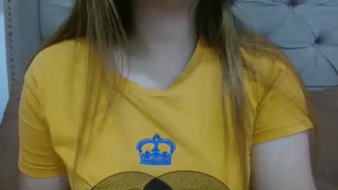 Snapshot of nerdypinaypie chatting on December 23, 2025, 1:03 am nerdypinaypie online show from December 23, 2025, 1:03 am