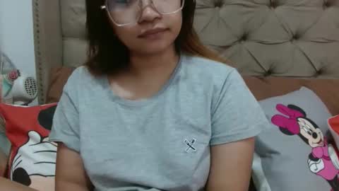 nerdysweetpinay online show from November 15, 2025, 4:10 am