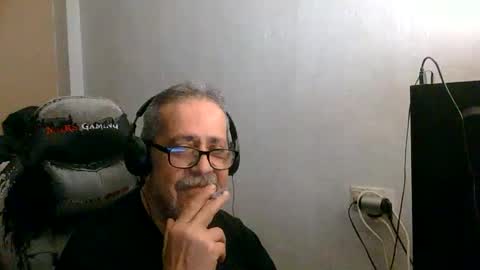 neron401 online show from May 7, 2026, 3:12 am