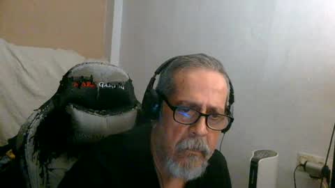 neron401 online show from July 12, 2026, 1:51 am