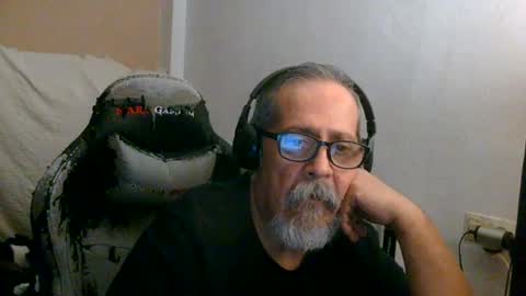 neron401 online show from July 17, 2026, 1:56 am