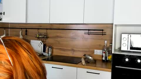 Nessa online show from March 18, 2026, 10:40 am