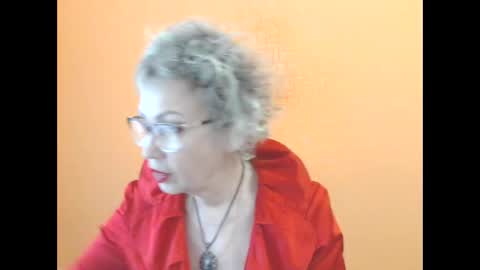 NessyJenixs online show from May 5, 2026, 7:49 am