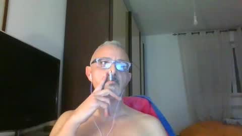 nevenerabis online show from December 22, 2024, 9:31 pm