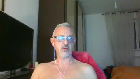 nevenerabis online show from February 24, 2025, 7:09 pm