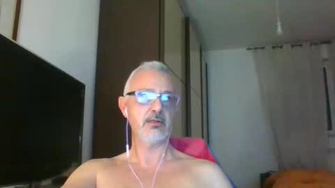 nevenerabis online show from March 6, 2025, 10:47 pm