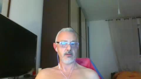 nevenerabis online show from March 7, 2025, 1:53 am