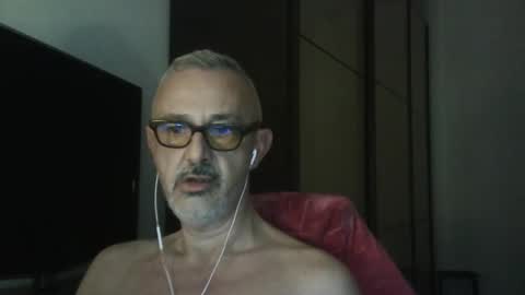 nevenerabis online show from October 14, 2025, 6:42 pm