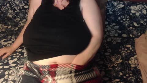 Lilly  online show from March 1, 2025, 8:53 pm