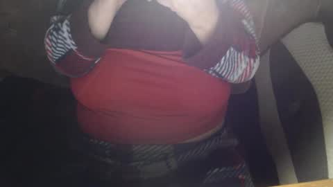 Lilly  online show from September 30, 2025, 2:27 am