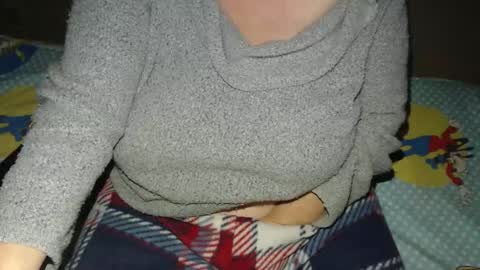 Lilly  online show from October 6, 2025, 2:42 am