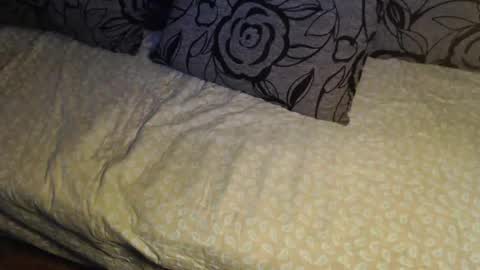 Lilly  online show from May 12, 2026, 2:08 am