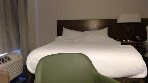 Snapshot of new_york_guy518 chatting on March 5, 2025, 12:44 pm Jordan   online show from March 5, 2025, 12:44 pm