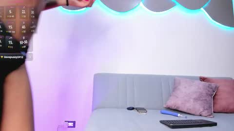 ximena online show from November 8, 2025, 10:30 pm