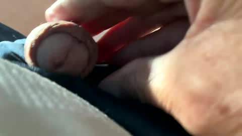 newbroome online show from September 21, 2025, 4:08 pm