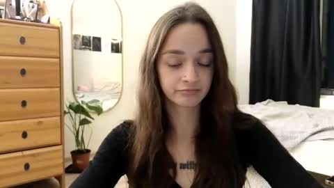 Snapshot of newproject_ chatting on November 10, 2025, 2:27 pm Nova online show from November 10, 2025, 2:27 pm