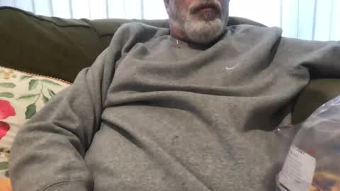Snapshot of newtman68 chatting on February 17, 2026, 9:10 pm newtman68 online show from February 17, 2026, 9:10 pm