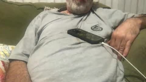 Snapshot of newtman68 chatting on April 9, 2026, 12:43 am newtman68 online show from April 9, 2026, 12:43 am