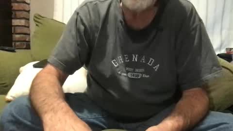 Snapshot of newtman68 chatting on May 2, 2026, 11:43 pm newtman68 online show from May 2, 2026, 11:43 pm