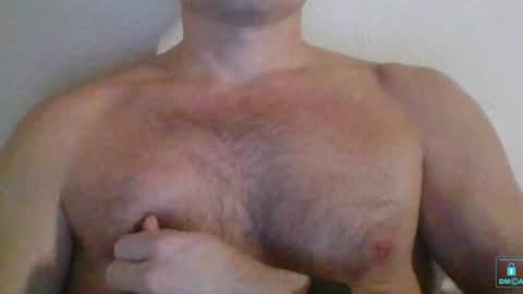 Snapshot of newtyguy90 chatting on January 3, 2025, 3:12 pm newtyguy90 online show from January 3, 2025, 3:12 pm