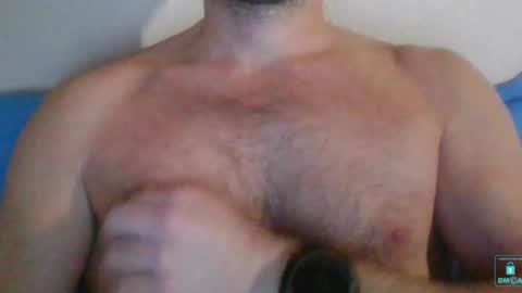 Snapshot of newtyguy90 chatting on January 17, 2025, 3:22 pm newtyguy90 online show from January 17, 2025, 3:22 pm