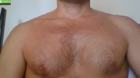 newtyguy90 online show from November 4, 2025, 9:52 am