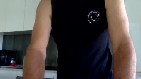 newysub75 online show from October 26, 2025, 11:09 pm