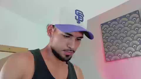 NEYDER  online show from March 19, 2026, 9:19 pm