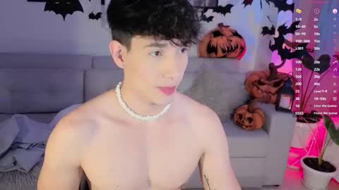   online show from November 1, 2025, 11:40 pm