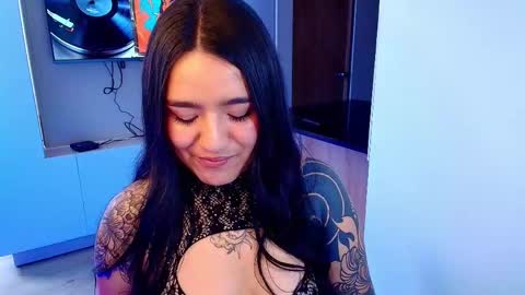 Valery Gonzales online show from April 30, 2026, 5:52 pm