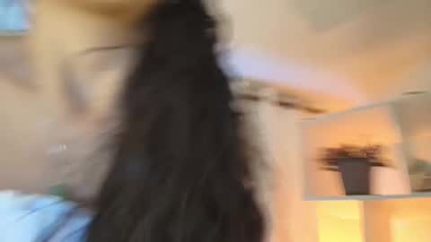Snapshot of nezo_ chatting on January 5, 2025, 8:52 pm Angie Instagram angie julianac add me online show from January 5, 2025, 8:52 pm