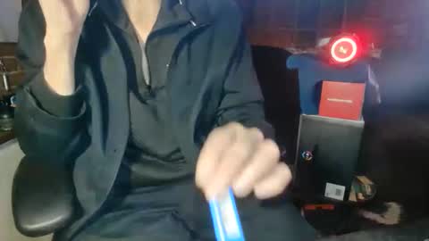 Snapshot of nfgwholoves2cum chatting on February 17, 2026, 3:14 am NFG Nice Friendly Guy Dick online show from February 17, 2026, 3:14 am