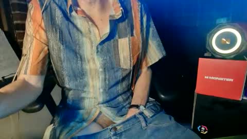 Snapshot of nfgwholoves2cum chatting on March 12, 2026, 1:01 am NFG Nice Friendly Guy Dick online show from March 12, 2026, 1:01 am