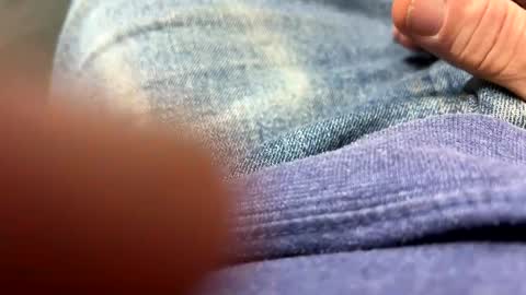 ngianop online show from February 15, 2025, 1:42 am