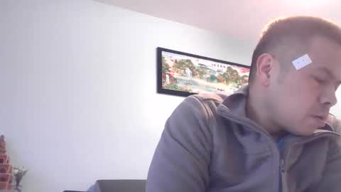 nguyen7788789 online show from January 18, 2026, 7:56 am